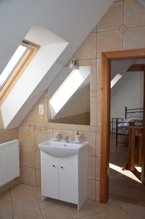 Ferienwohnung Nocleharna Na Stodole Zdarky Exterior foto